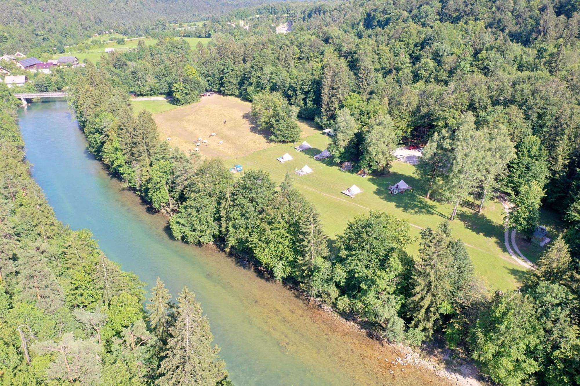 Eco River Camp - Pitches Radovljica Exteriör bild