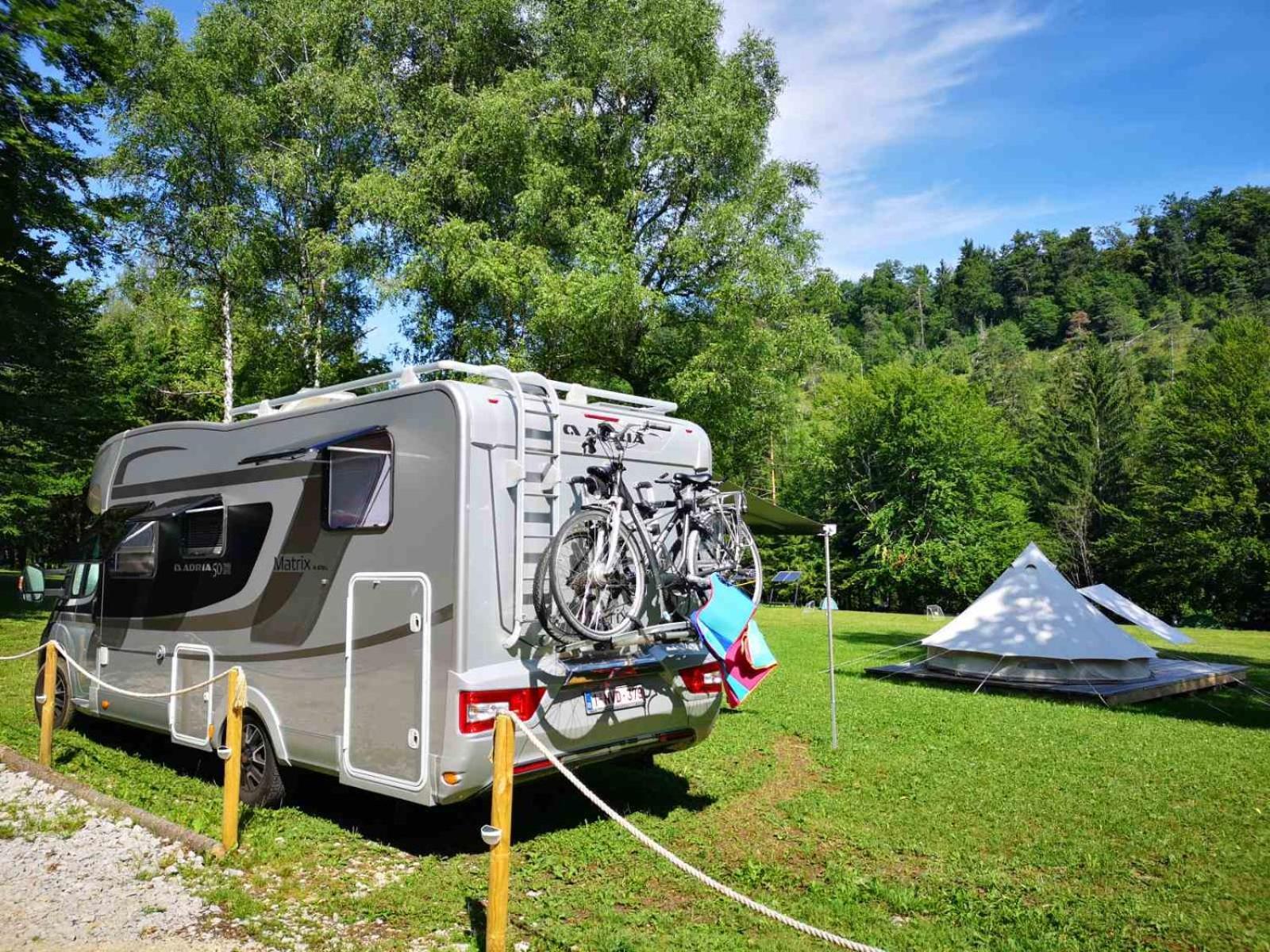 Eco River Camp - Pitches Radovljica Exteriör bild
